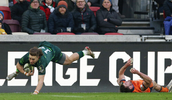 Rowe revels in Edinburgh win